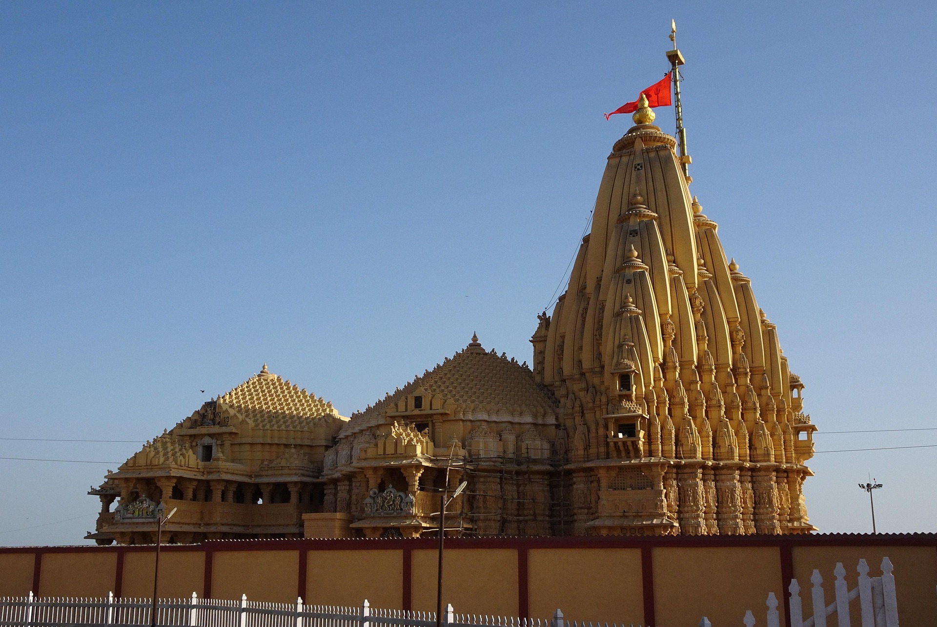 Divine Gujarat Pilgrimage Tour – 4 Days & 3 Nights
